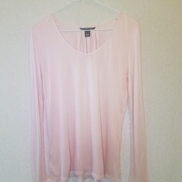 Victoria's Secret Tops - Victoria's Secret Ballet Pink Long Sleeve V-Neck